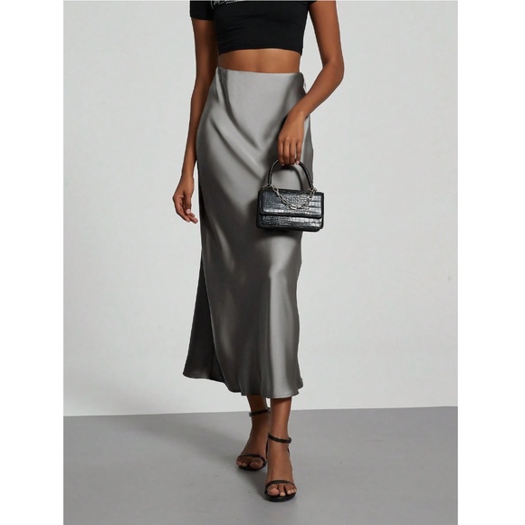 Grey Satin A-Line Skirt High Waisted Long - Picture 4 of 9
